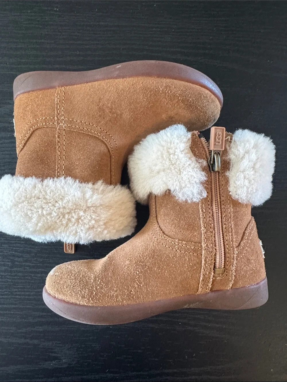 N/A toddler ugg